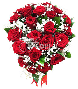 red roses bouquet with babys breath